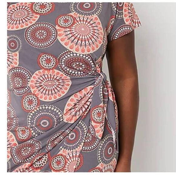 New Robbie Bee geometric faux wrap midi dress size 2X - Picture 2 of 12
